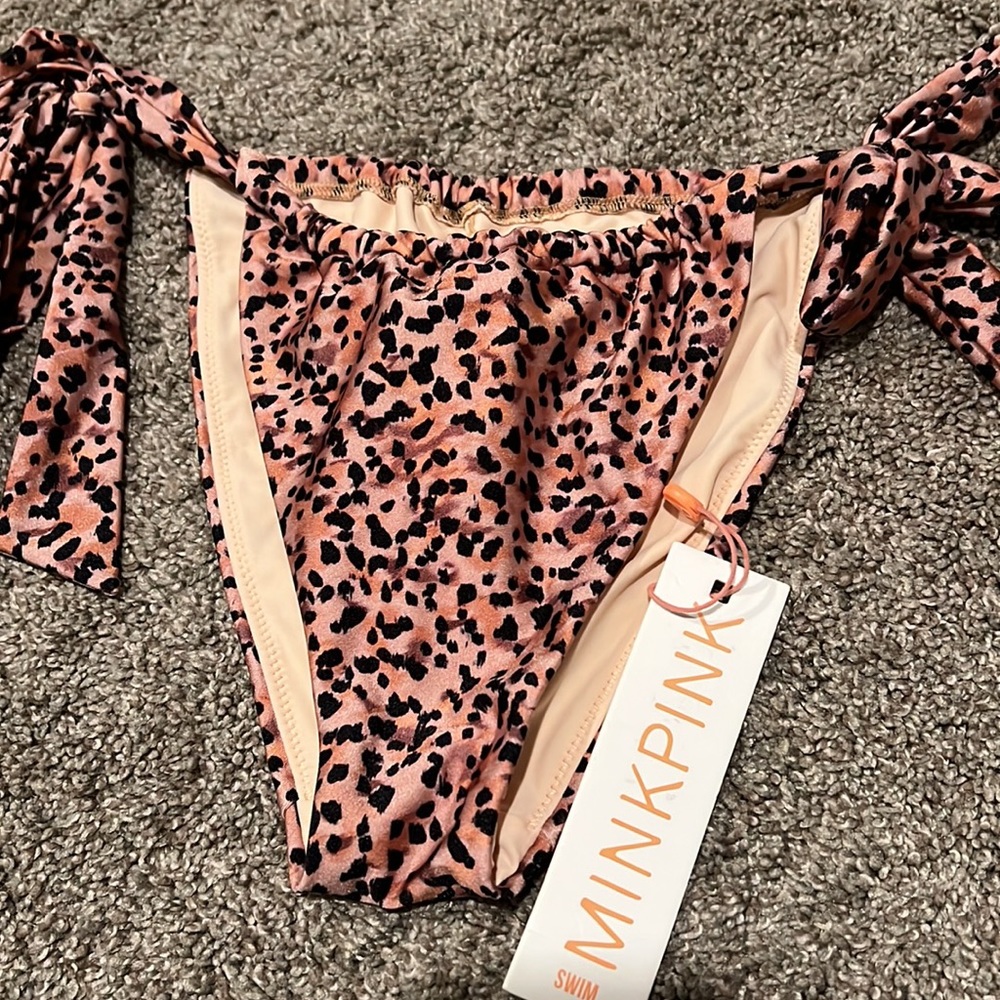 Leopard bikini - Picture 4 of 5
